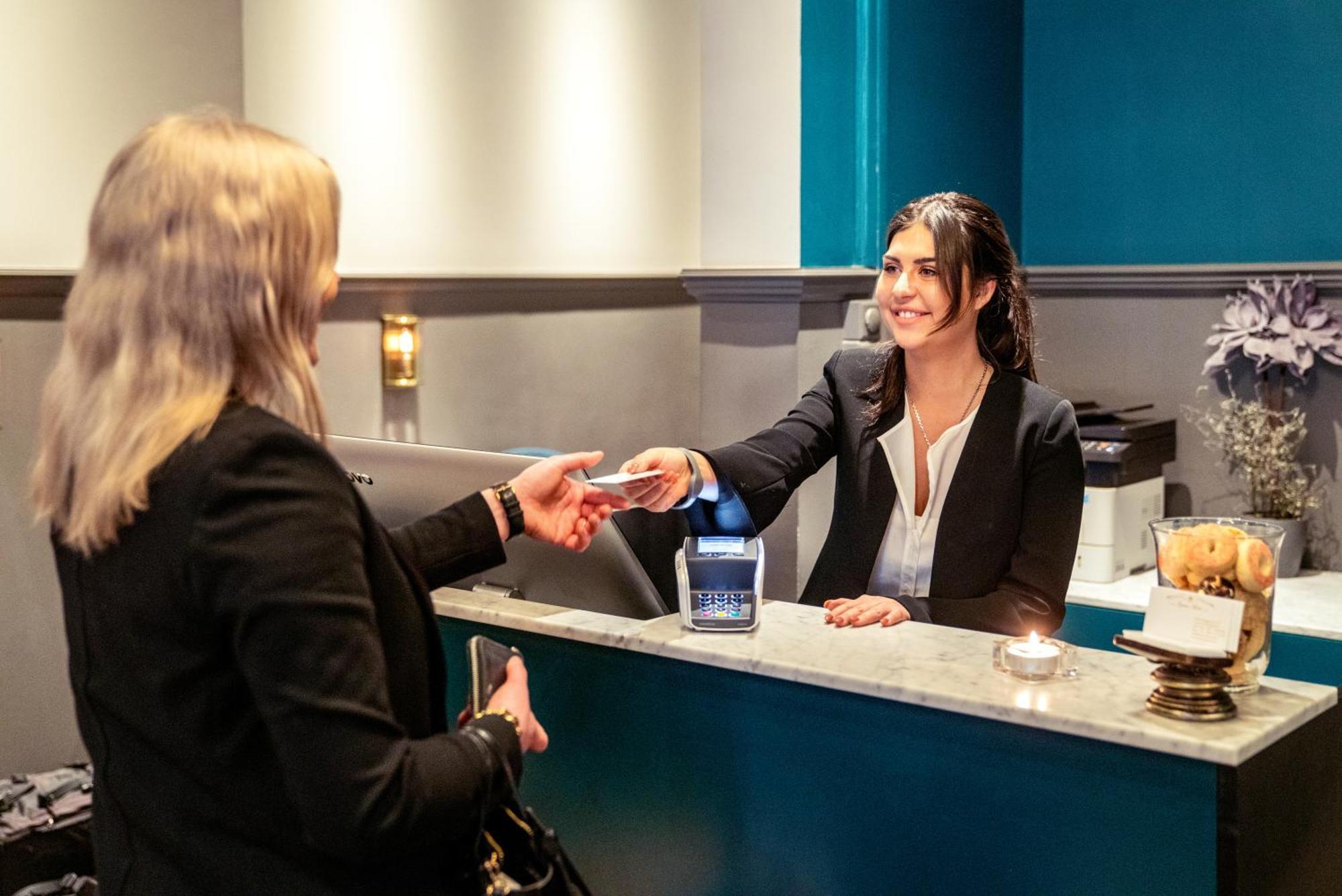 Queen'S Hotel By First Hotels Stockholm Ngoại thất bức ảnh