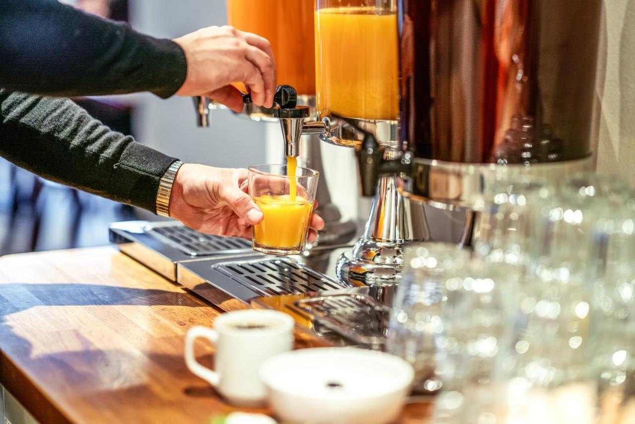 Queen'S Hotel By First Hotels Stockholm Ngoại thất bức ảnh